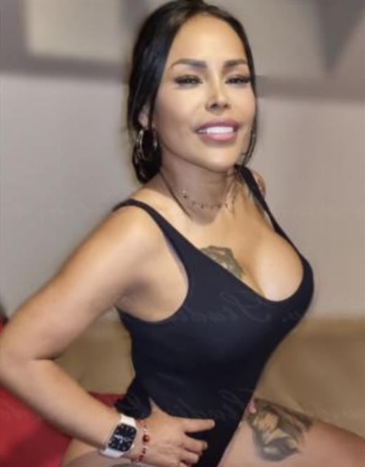 Islak escort Jeuline Belek Escort