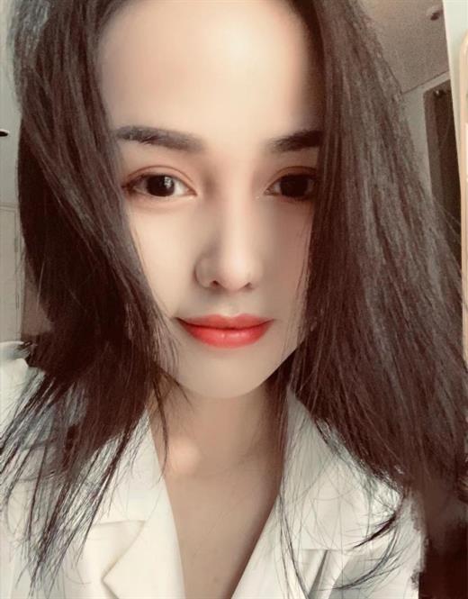 Tutkulu escort Leong