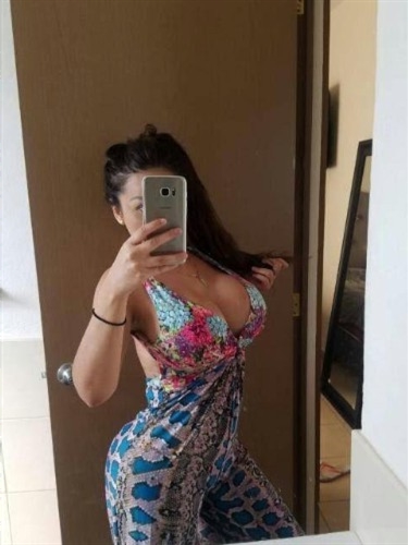 Tam hizmet a düzeyi escort Fardowsa Musdaf