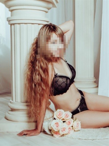 Baştan çıkarıcı escort Oluwadamilare